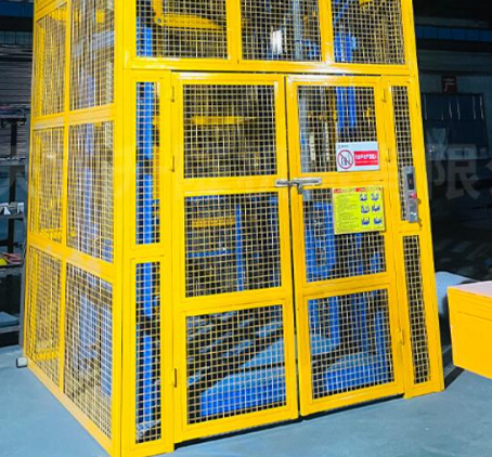 龙华货梯可以安装在室外吗